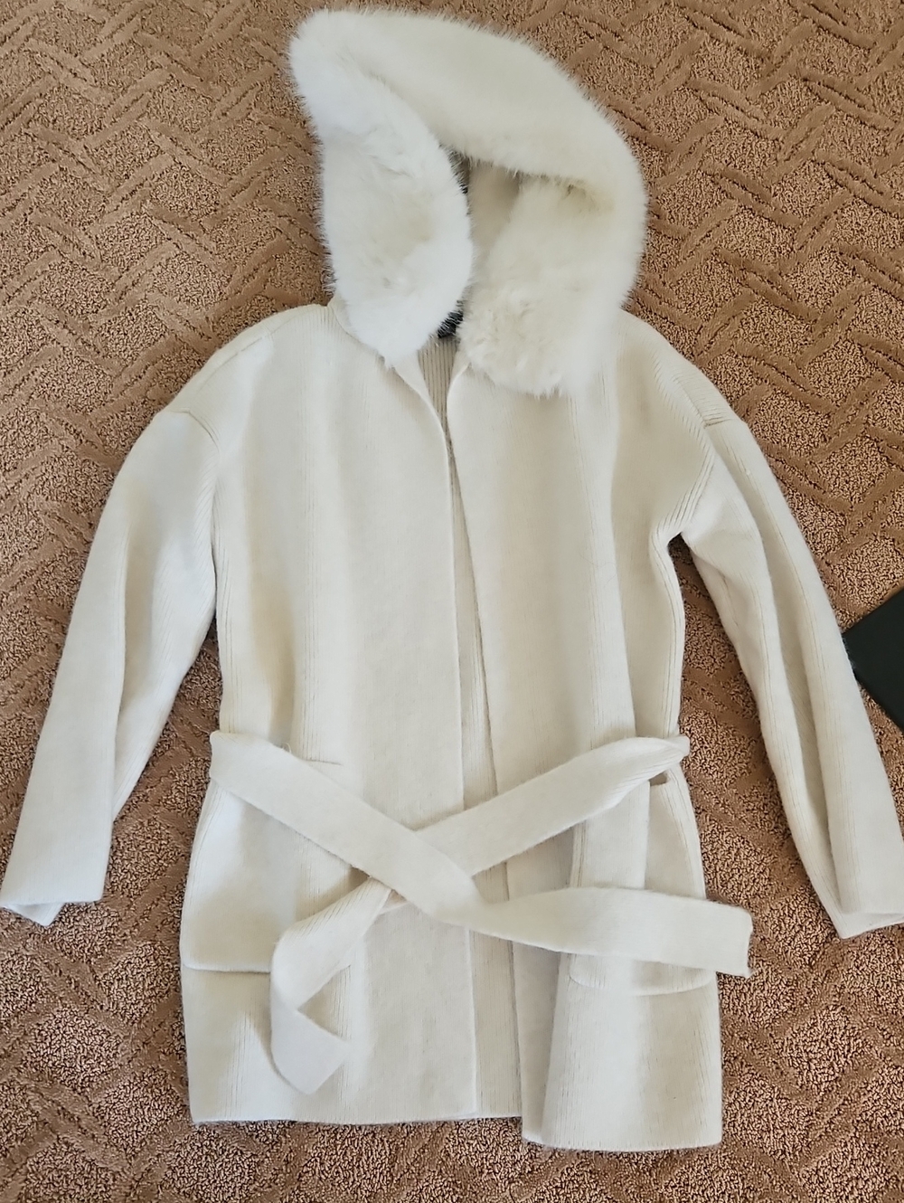 Saks Women's Cream Hooded Belted Coat